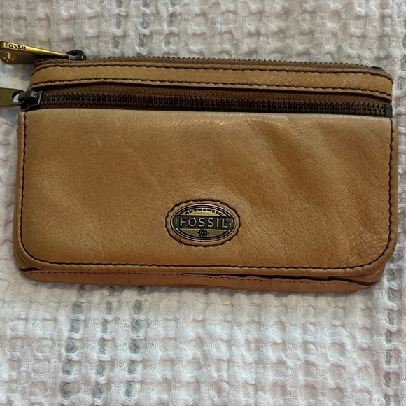 Fossil Brown Leather Men's Wallet - Picture 1 of 4